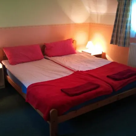 Lägenhet Rozsa Apartman *