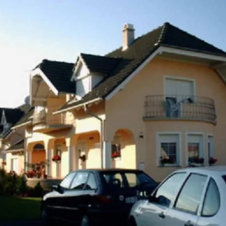Rozsa Apartman * Bük