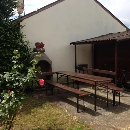Rozsa Apartman * Bük