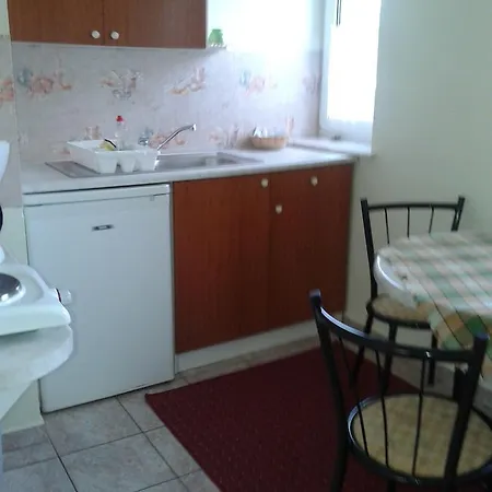 Rozsa Apartman Lägenhet