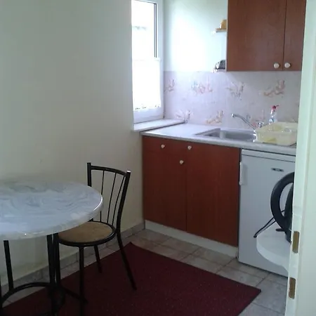 Rozsa Apartman Lägenhet